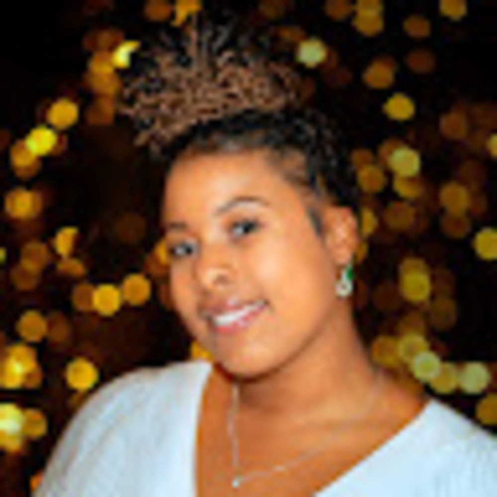 Meet your Posher, Janay